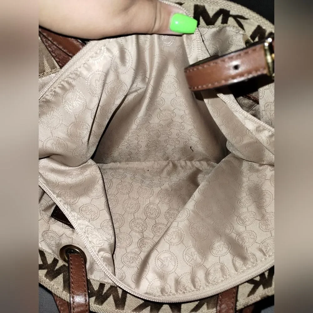 Michael Kors Jet Set Monogram Tote